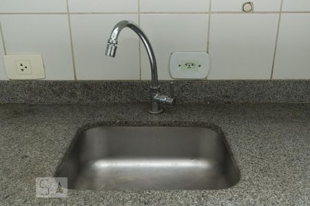 Apartamento para alugar com 63m², 2 quartos e 1 vagaDetalhe da cozinha