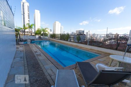 Apartamento para alugar com 63m², 2 quartos e 1 vagaPiscina