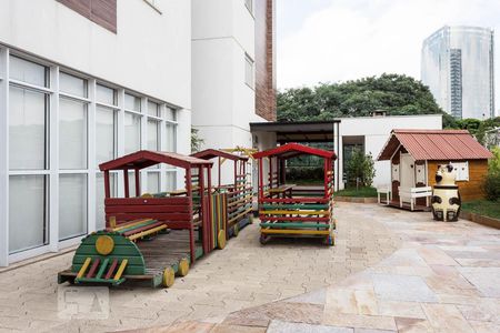 Apartamento à venda com 105m², 3 quartos e 2 vagasPlayground