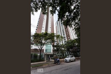 Apartamento à venda com 105m², 3 quartos e 2 vagasFachada