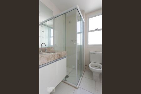 Apartamento à venda com 105m², 3 quartos e 2 vagasBanheiro