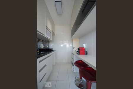 Cozinha de apartamento para alugar com 2 quartos, 63m² em Bosque da Saúde, São Paulo
