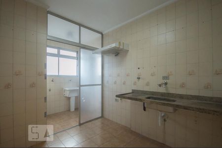 Cozinha de apartamento para alugar com 2 quartos, 70m² em Vila Monte Alegre, São Paulo