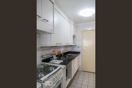 Apartamento à venda com 98m², 3 quartos e 2 vagasCozinha
