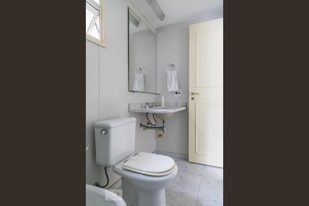 Apartamento à venda com 98m², 3 quartos e 2 vagasBanheiro do Quarto 3 (suite)