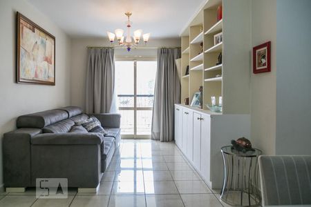 Apartamento à venda com 98m², 3 quartos e 2 vagasSala