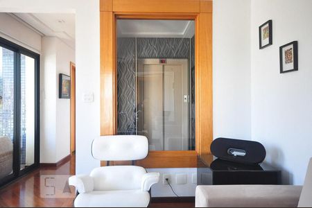 hall de entrada de apartamento para alugar com 3 quartos, 170m² em Vila Suzana, São Paulo