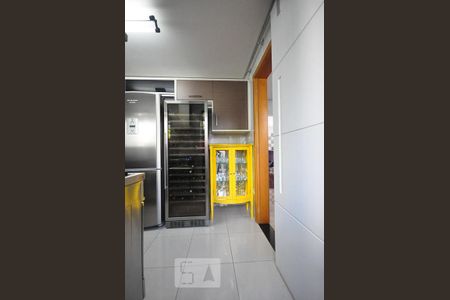 Apartamento à venda com 170m², 3 quartos e 4 vagascozinha