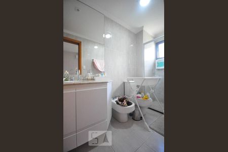 Apartamento à venda com 170m², 3 quartos e 4 vagasbanheiro suíte 1