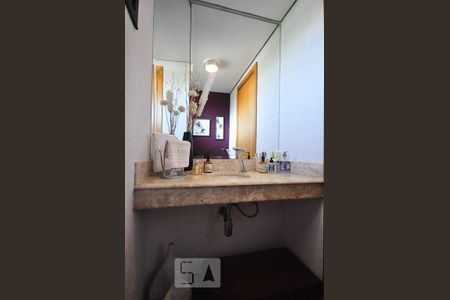 Apartamento à venda com 170m², 3 quartos e 4 vagaslavabo