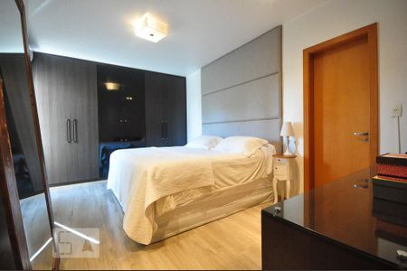 Apartamento à venda com 170m², 3 quartos e 4 vagassuíte 2