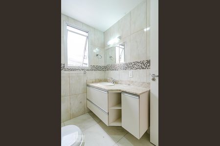 Apartamento à venda com 56m², 1 quarto e 2 vagasBanheiro