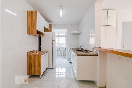 Apartamento à venda com 56m², 1 quarto e 2 vagasCozinha