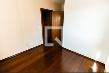 Apartamento à venda com 175m², 3 quartos e 4 vagasSuíte 1