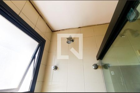 Apartamento à venda com 175m², 3 quartos e 4 vagasSuíte 3 - Chuveiro 