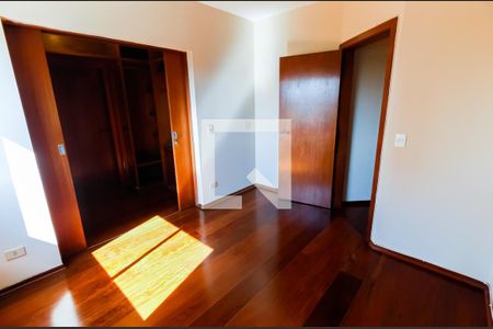 Apartamento à venda com 175m², 3 quartos e 4 vagasSuíte 3