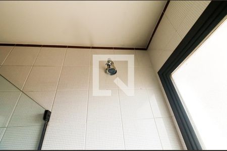 Apartamento à venda com 175m², 3 quartos e 4 vagasSuíte 1 - Chuveiro 