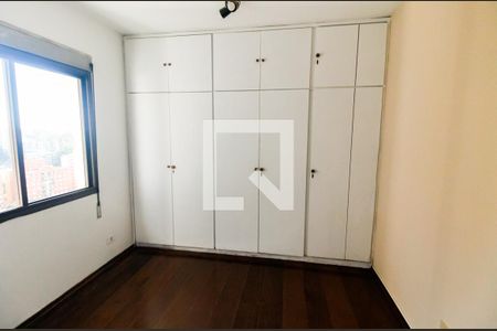 Apartamento à venda com 175m², 3 quartos e 4 vagasSuíte 1 - Armários