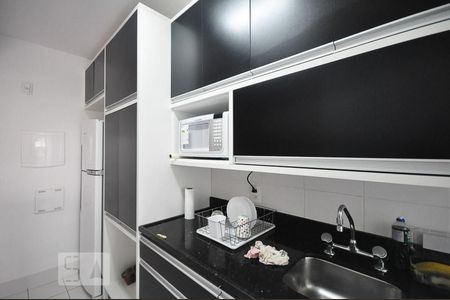 Apartamento para alugar com 74m², 2 quartos e 2 vagascozinha