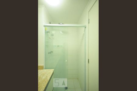 Apartamento para alugar com 74m², 2 quartos e 2 vagasdetalhe do banheiro suíte 