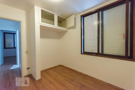 Apartamento à venda com 100m², 3 quartos e 1 vaga Apartamento à venda com 100m², 3 quartos e 1 vagaQyarto