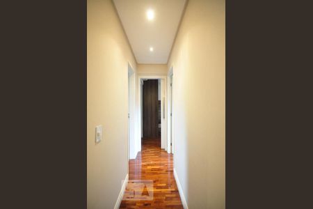 Apartamento para alugar com 55m², 2 quartos e 1 vagacorredor