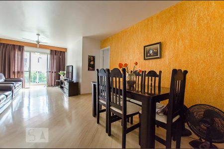 Sala de apartamento à venda com 3 quartos, 105m² em Vila Ipojuca, São Paulo