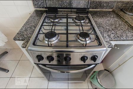 Apartamento à venda com 105m², 3 quartos e 1 vaga Apartamento à venda com 105m², 3 quartos e 1 vagaDetalhe da cozinha