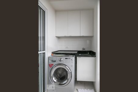 Varanda de kitnet/studio para alugar com 1 quarto, 39m² em Cambuci, São Paulo