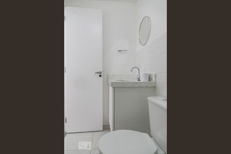 Studio para alugar com 39m², 1 quarto e 1 vaga Studio para alugar com 39m², 1 quarto e 1 vagaBanheiro