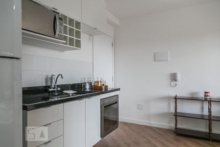 Cozinha de kitnet/studio para alugar com 1 quarto, 39m² em Cambuci, São Paulo