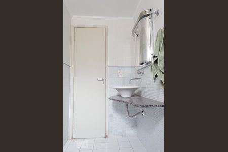 Apartamento à venda com 62m², 1 quarto e 1 vaga Apartamento à venda com 62m², 1 quarto e 1 vagaBanheiro
