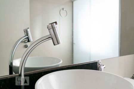 Apartamento à venda com 55m², 2 quartos e 2 vagasQuarto 2 - Suíte/ Banheiro (Torneira)