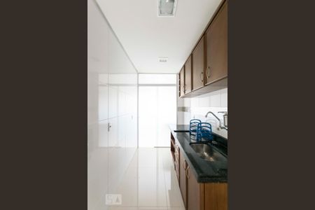 Apartamento à venda com 55m², 2 quartos e 2 vagasCozinha