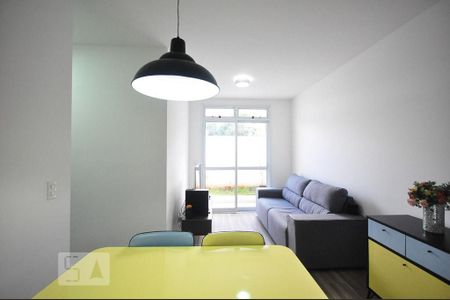 sala de apartamento à venda com 2 quartos, 61m² em Vila Suzana, São Paulo