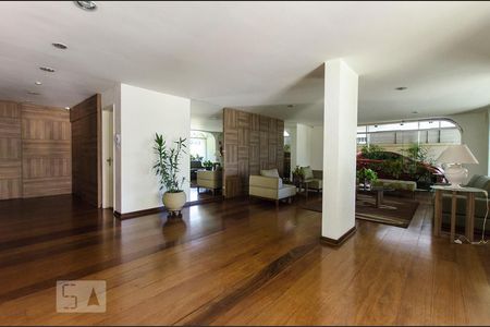 Apartamento para alugar com 50m², 1 quarto e 1 vaga Apartamento para alugar com 50m², 1 quarto e 1 vagaHall social