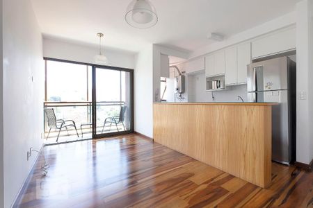 Apartamento à venda com 57m², 2 quartos e 1 vaga Apartamento à venda com 57m², 2 quartos e 1 vagaSala