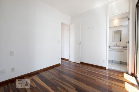 Apartamento à venda com 57m², 2 quartos e 1 vaga Apartamento à venda com 57m², 2 quartos e 1 vagaSuíte