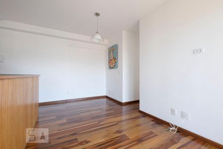 Apartamento à venda com 57m², 2 quartos e 1 vaga Apartamento à venda com 57m², 2 quartos e 1 vagaSala