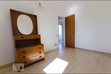Quarto 1 de apartamento para alugar com 2 quartos, 70m² em Vila Madalena, São Paulo