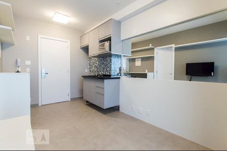 Sala / Cozinha de kitnet/studio à venda com 1 quarto, 33m² em Brooklin Paulista, São Paulo