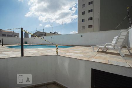 Apartamento para alugar com 100m², 2 quartos e 2 vagas Apartamento para alugar com 100m², 2 quartos e 2 vagasPiscina