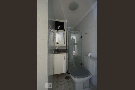 Apartamento para alugar com 100m², 2 quartos e 2 vagas Apartamento para alugar com 100m², 2 quartos e 2 vagasBanheiro