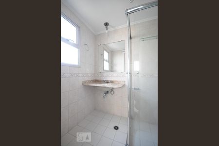 Banheiro suíte de apartamento à venda com 3 quartos, 86m² em Vila Progredior, São Paulo