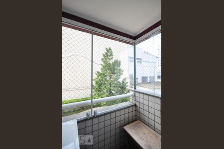 Apartamento à venda com 86m², 3 quartos e 2 vagasVaranda da suíte