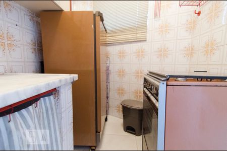 Cozinha de kitnet/studio à venda com 1 quarto, 27m² em Cambuí, Campinas