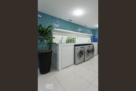 Apartamento para alugar com 68m², 2 quartos e 2 vagasLavanderia