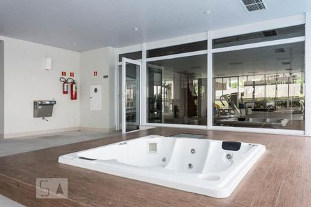 Apartamento para alugar com 68m², 2 quartos e 2 vagasJacuzzi
