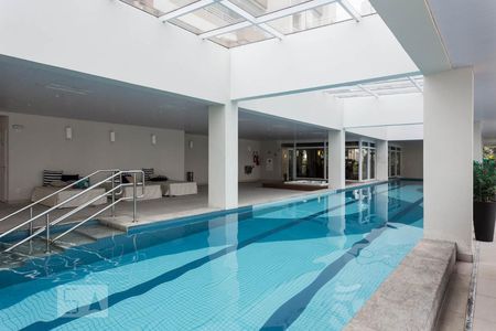 Apartamento para alugar com 68m², 2 quartos e 2 vagasPiscina coberta