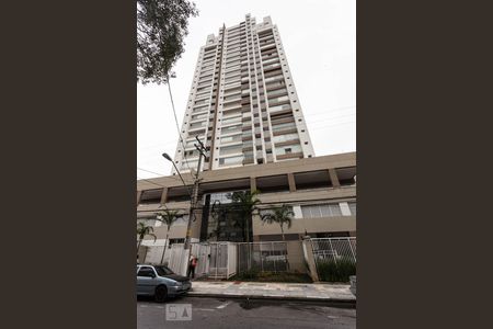 Apartamento para alugar com 68m², 2 quartos e 2 vagasFachada